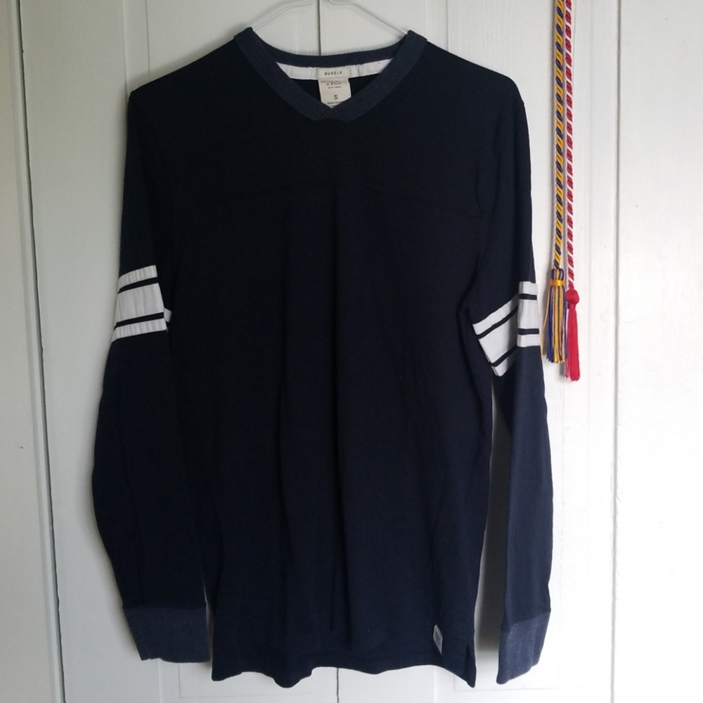 abercrombie v-neck sweater
